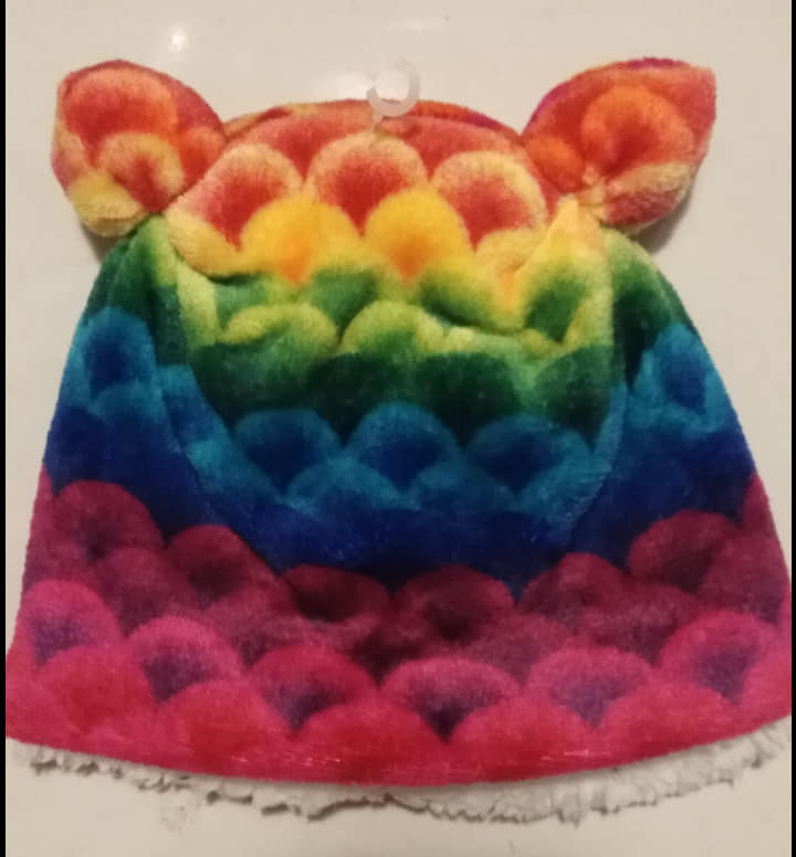 Gorro de peluche bebé